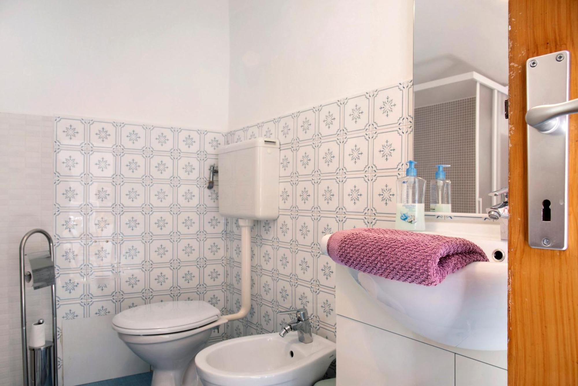 Appartement La Vecchia Torre à Porto Valtravaglia Extérieur photo