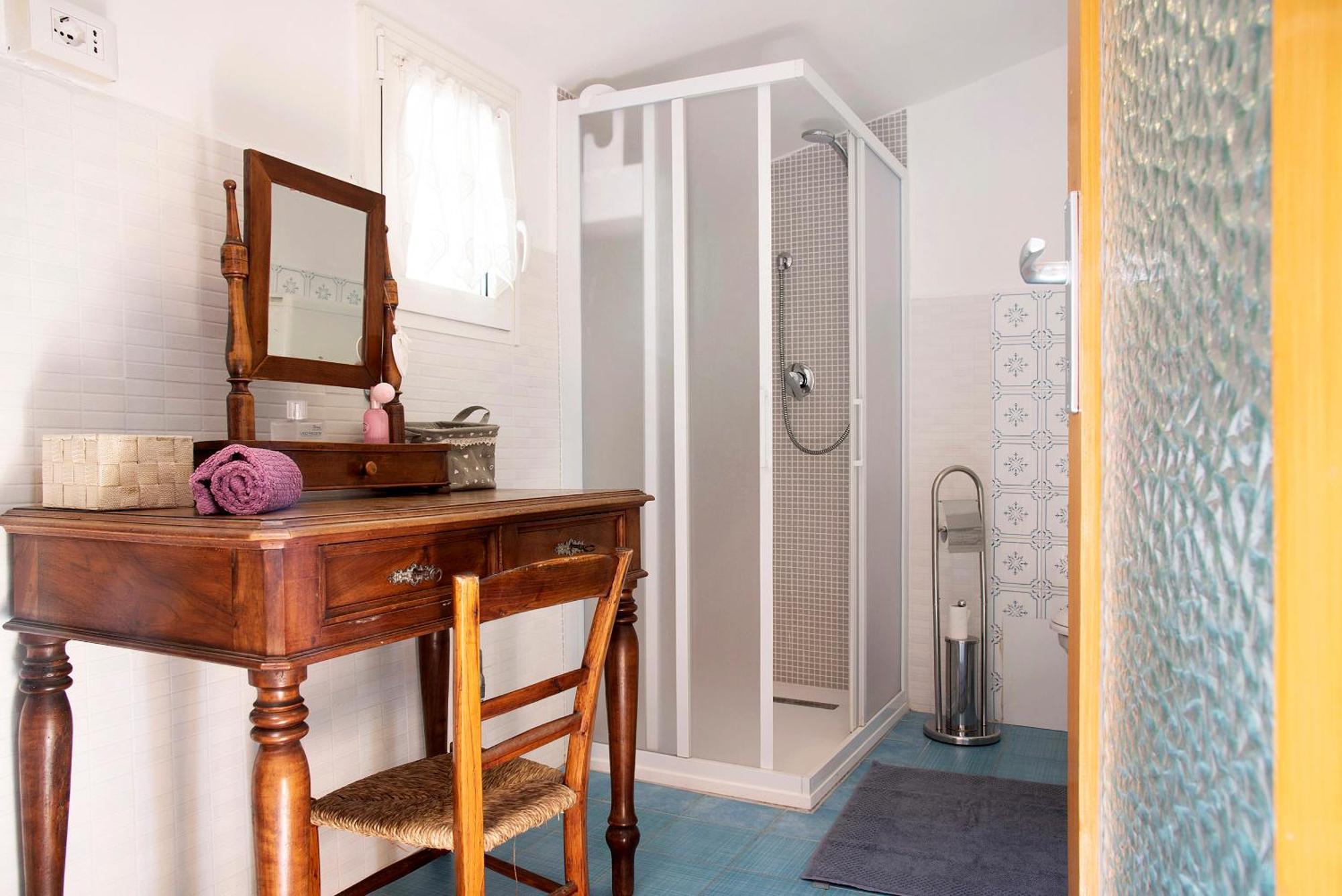 Appartement La Vecchia Torre à Porto Valtravaglia Extérieur photo